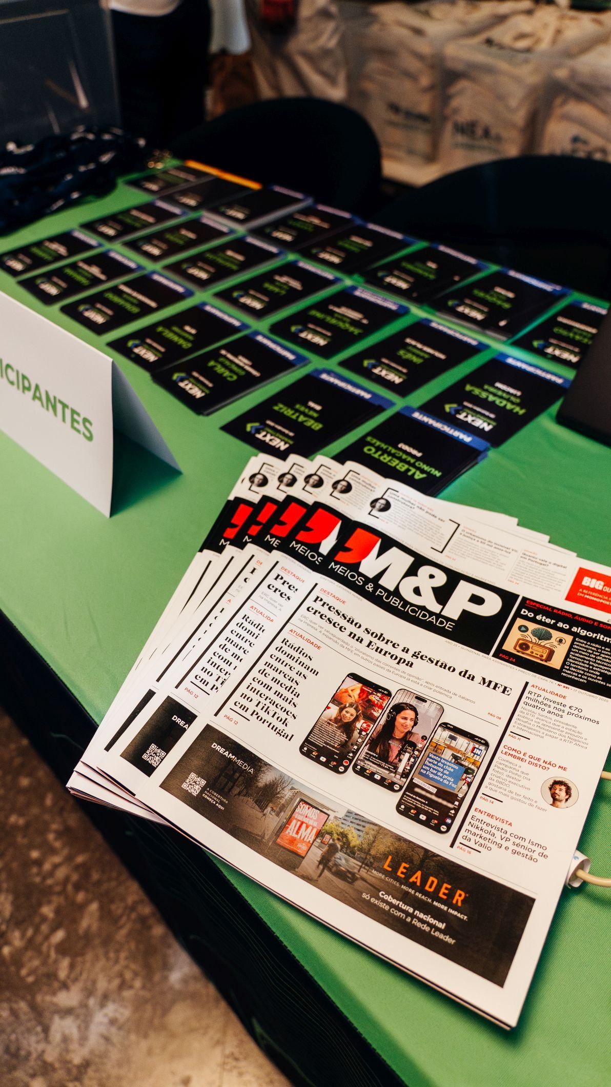 Publicações do sector expostas num evento da AMD