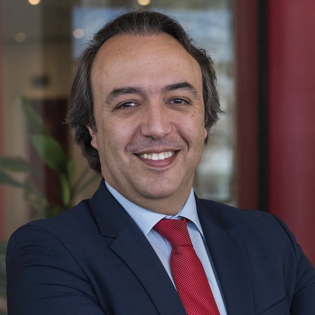 Fotografia de Miguel Pauseiro, Director da AMD